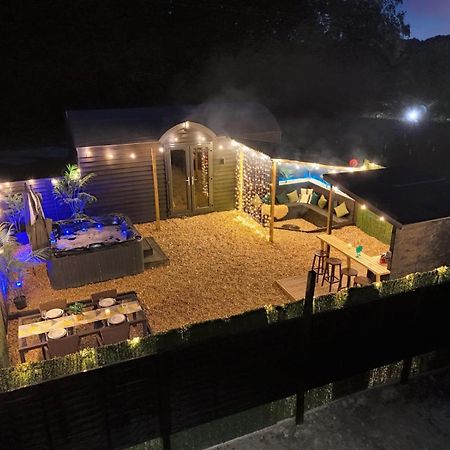 The Lodge At The Outside Inn Mountfield Buitenkant foto